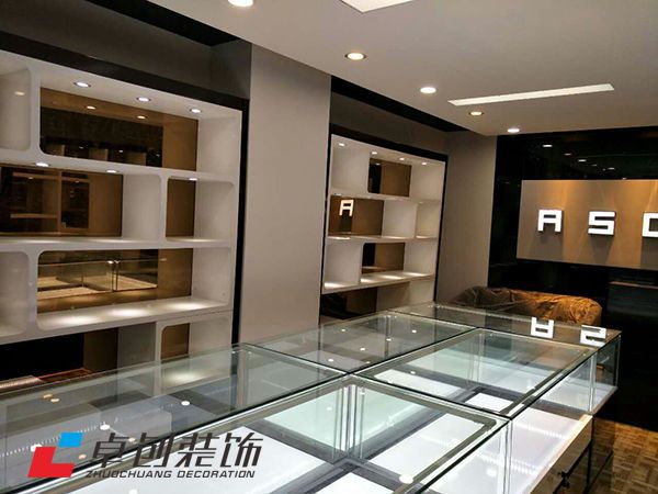 合肥有好點(diǎn)的專(zhuān)業(yè)精品店裝修公司嗎