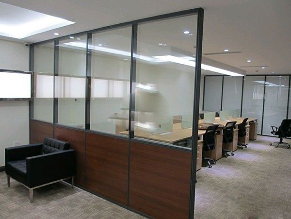 鋁合金邊框玻璃隔斷做法有那些？