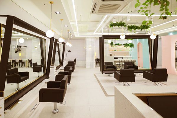  美發(fā)店如何進(jìn)行裝飾布局設(shè)計？