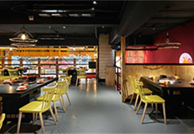 火鍋店怎么裝修？選擇專業(yè)的裝修公司才有保障